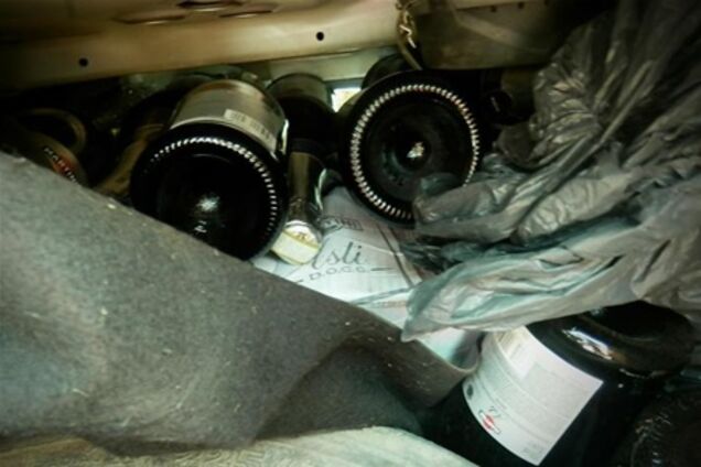 Пограничники передали Таможне 150 бутылок Martini Asti