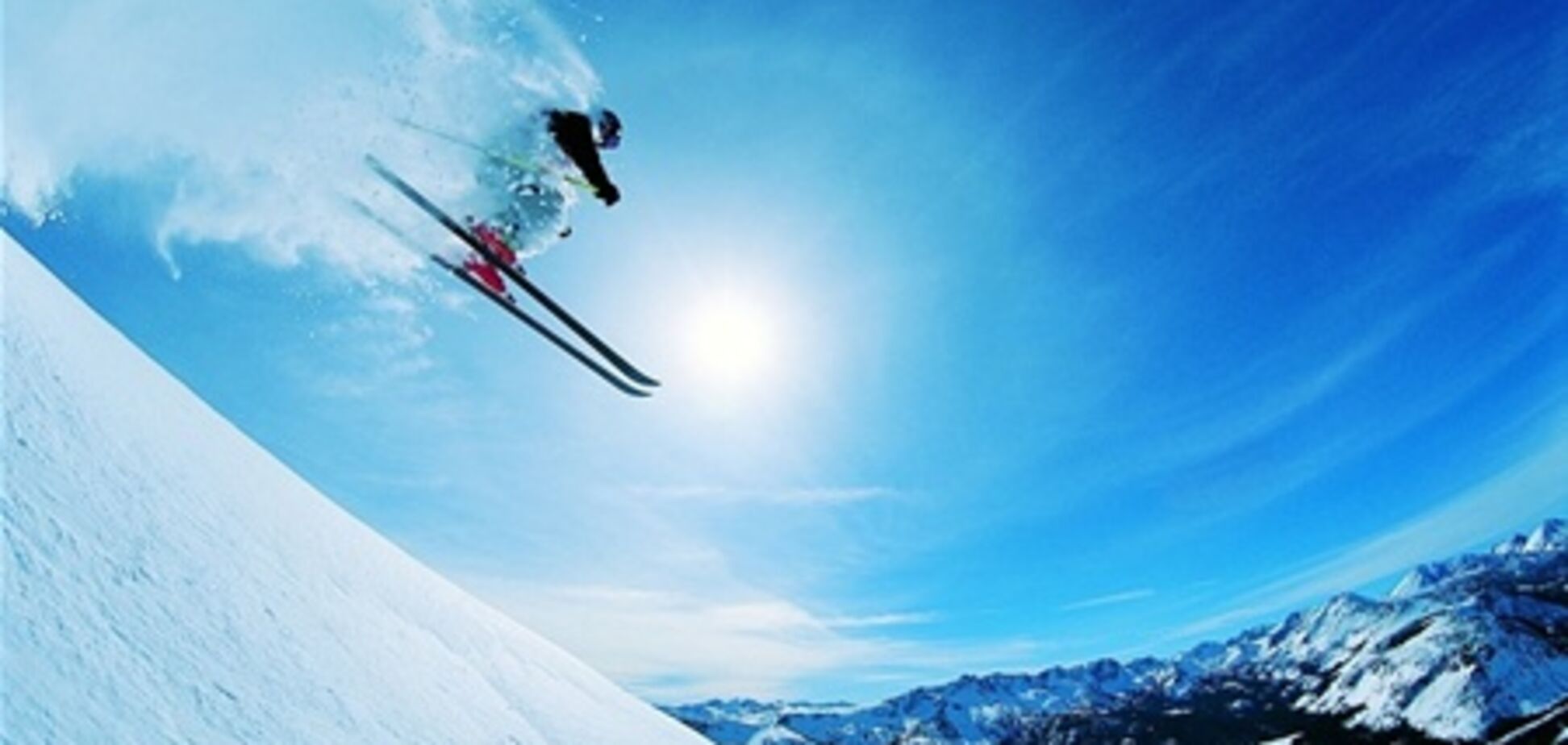 В Швейцарии теперь можно кататься на лыжах и в середине лета