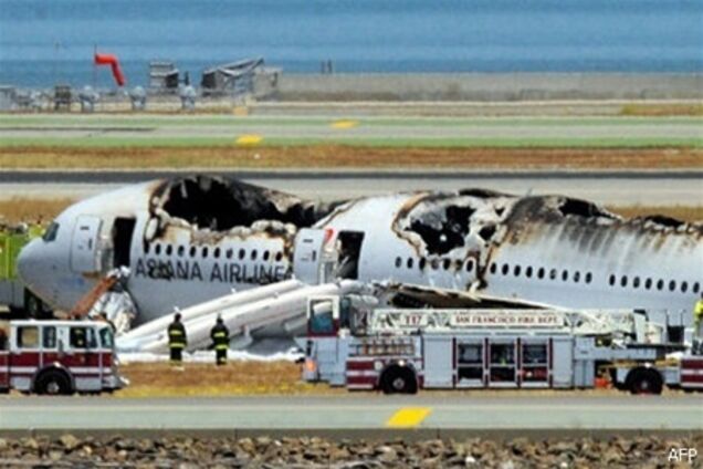 Крушение 'Боинга' в США: пилота ослепил лазер