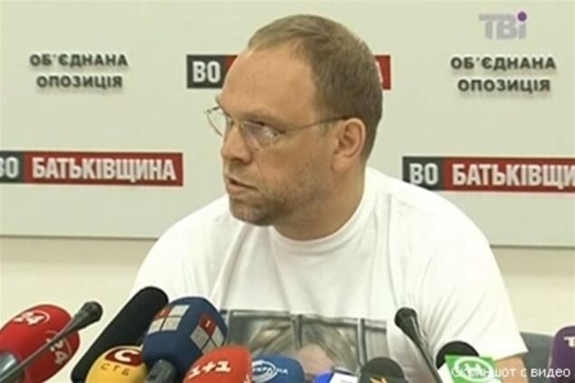 Следствие по делу Щербаня не ведется – Власенко