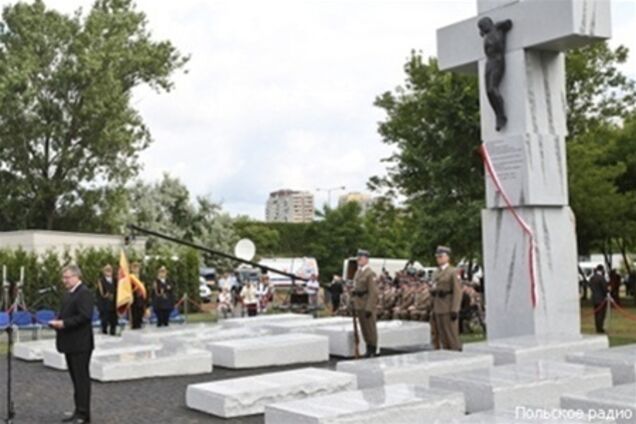 Отсутствие посла Украины на почтении жертв Волынской резни обидело поляков