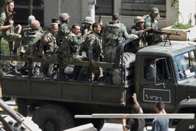 'Аль-Каида' начала убивать командиров армии оппозиции Сирии