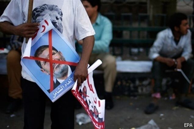 В Египте начато расследование по искам против Мурси