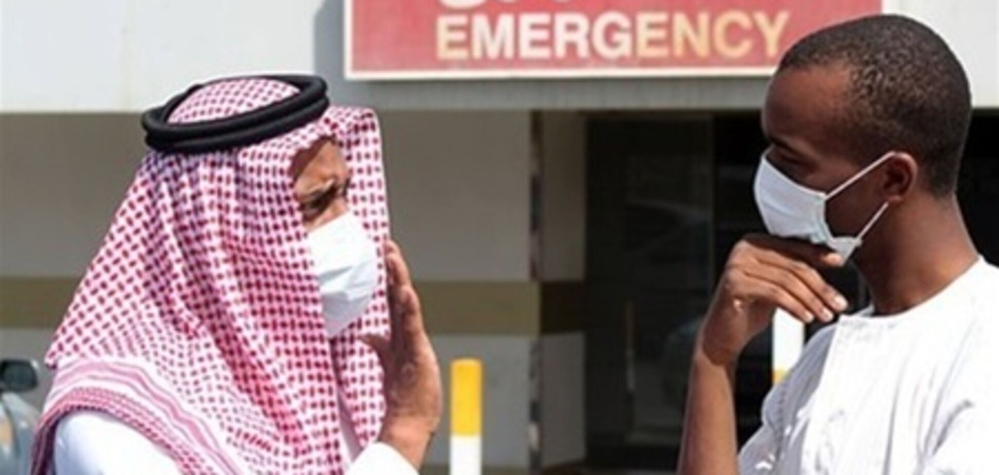 В Саудовской Аравии паломников просят носить маски из-за коронавируса