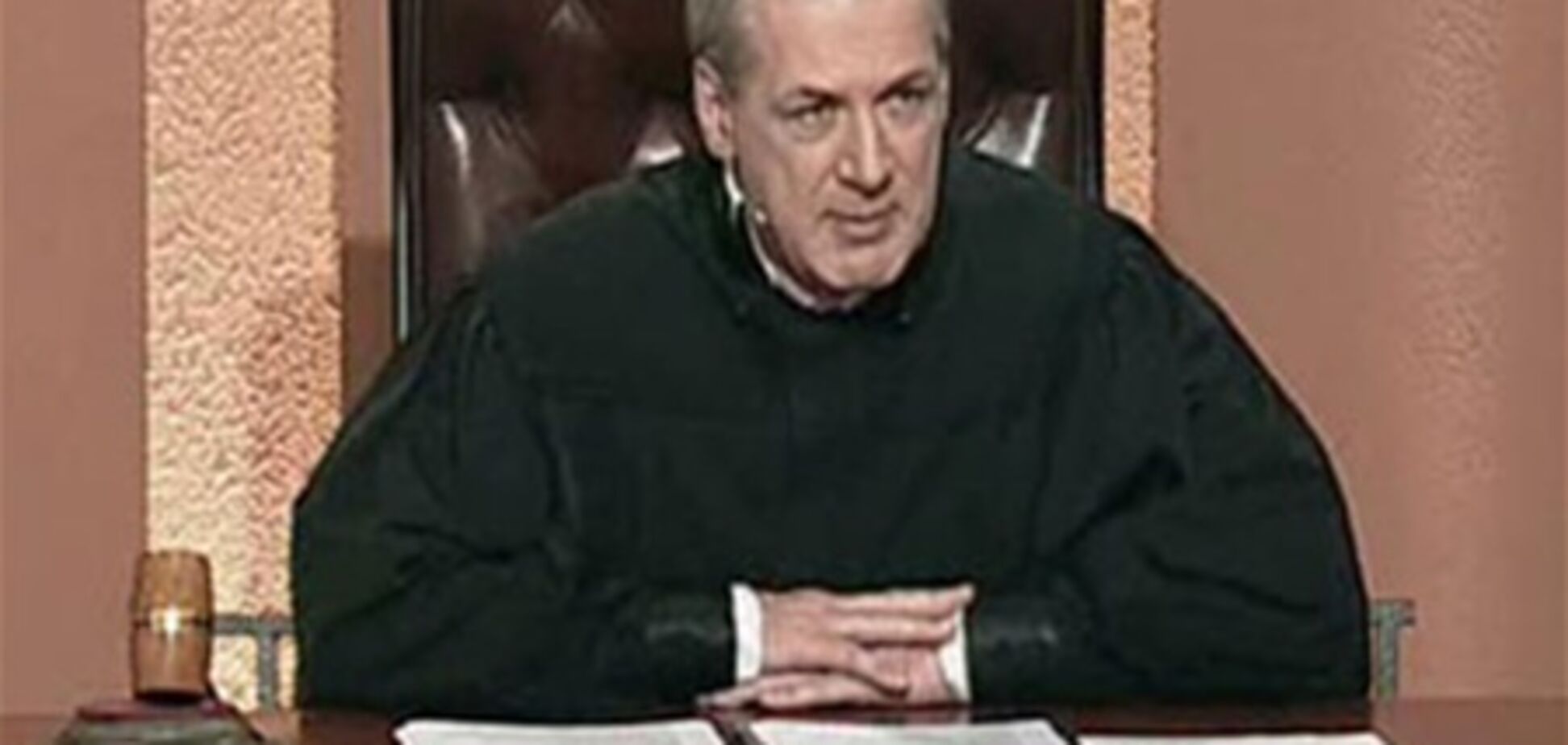 Эксперты не смогли назвать причину смерти ведущего 'Суд идет'