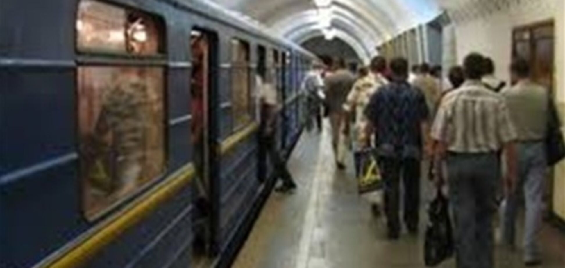 В киевском метро женщина упала под поезд