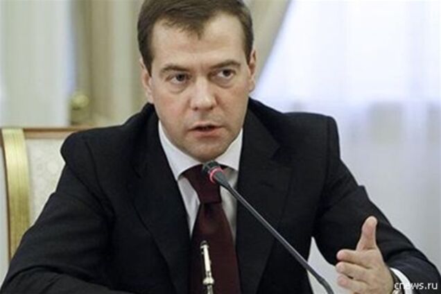 Медведев уверен: экономику спасет Интернет