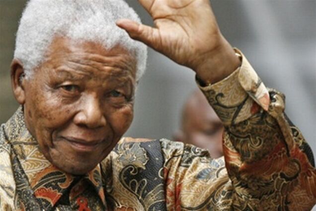 Нельсон Мандела зустріне 95-річчя в лікарні 