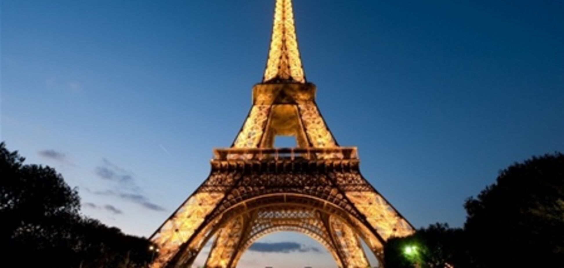 Пользователи Google могут 'взглянуть' с Эйфелевой башни