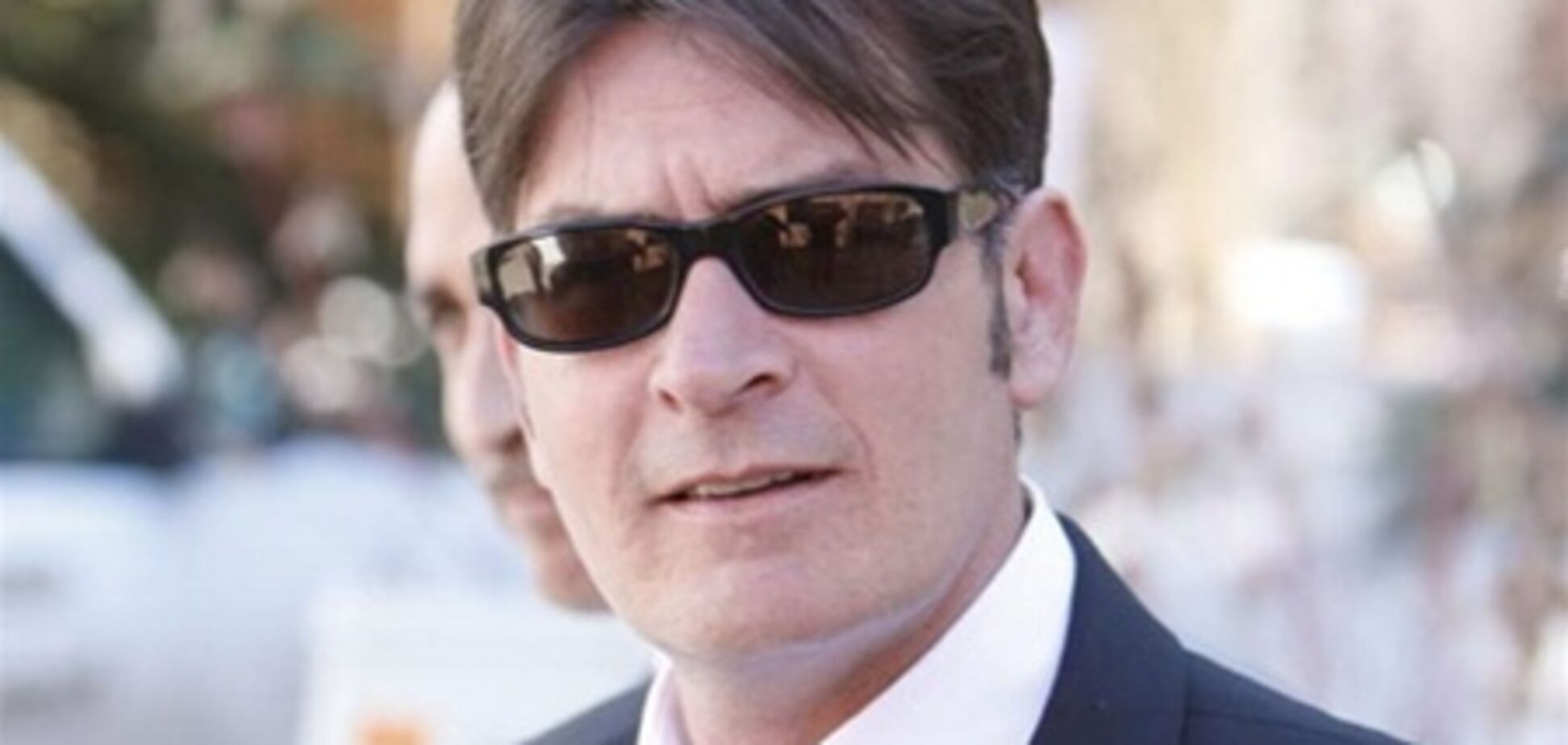 Чарли Шин стал дедушкой