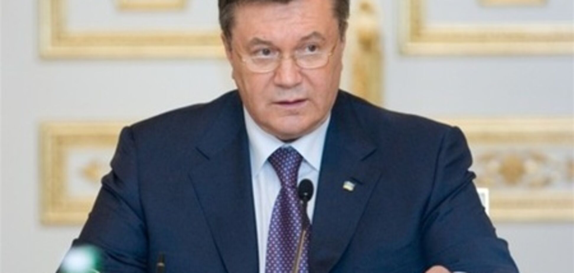 Янукович доручив знайти зниклих в Азовському морі рибалок