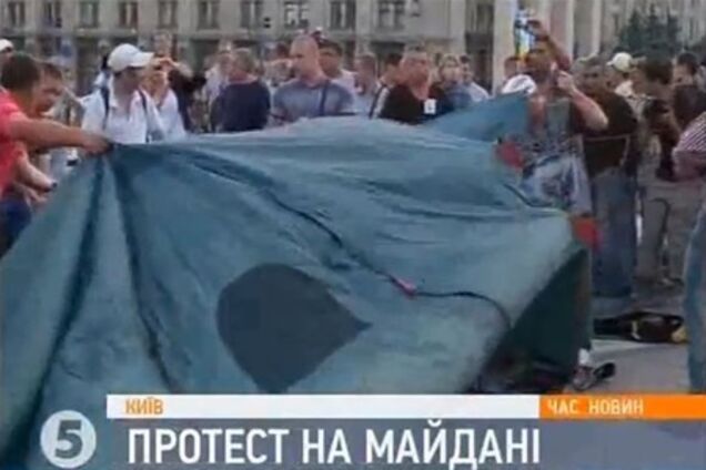 Врадиевцы установили палатки на Майдане