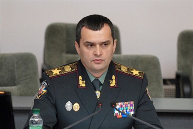 Глава МВС вийшов з відпустки, щоб зустрітися з протестувальниками з Врадіївки