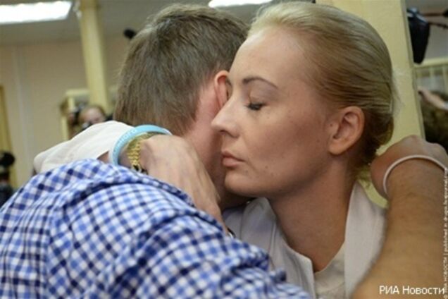 Жена Навального: Алексея предупредили, что срок будет реальным
