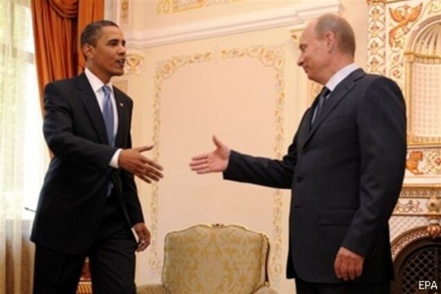 Обама не будет отменять визит в РФ из-за Сноудена
