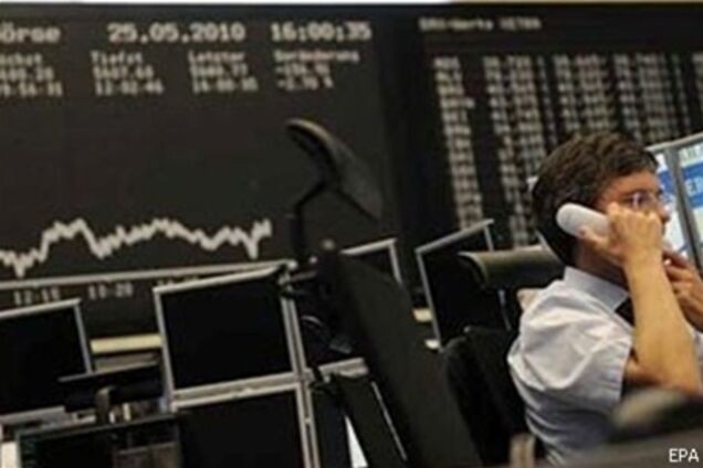 Межбанк закрылся без особого колебания курсов валют