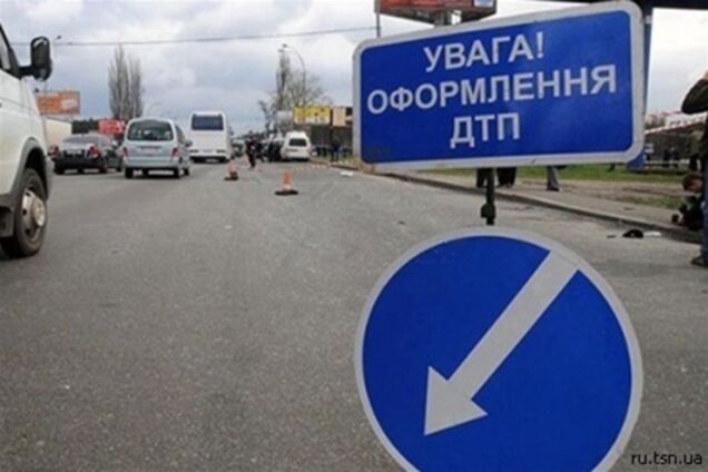 Кровавое ДТП в Одессе: столкнулись мотоцикл и авто. Обновлено