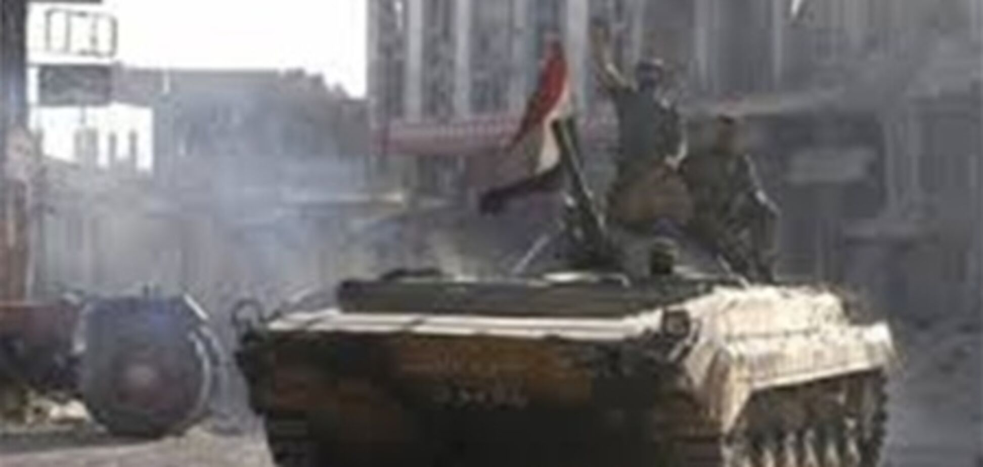 Єгипет стягнув бронетехніку на кордон з сектором Газа