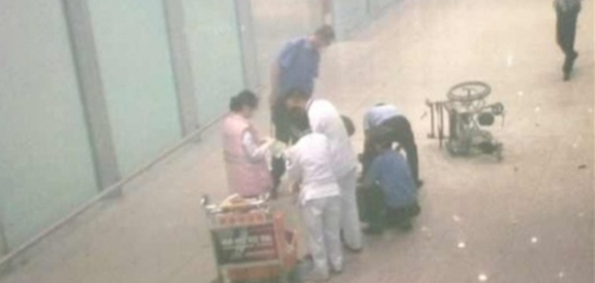 В аэропорту Пекина мужчина на инвалидной коляске устроил взрыв