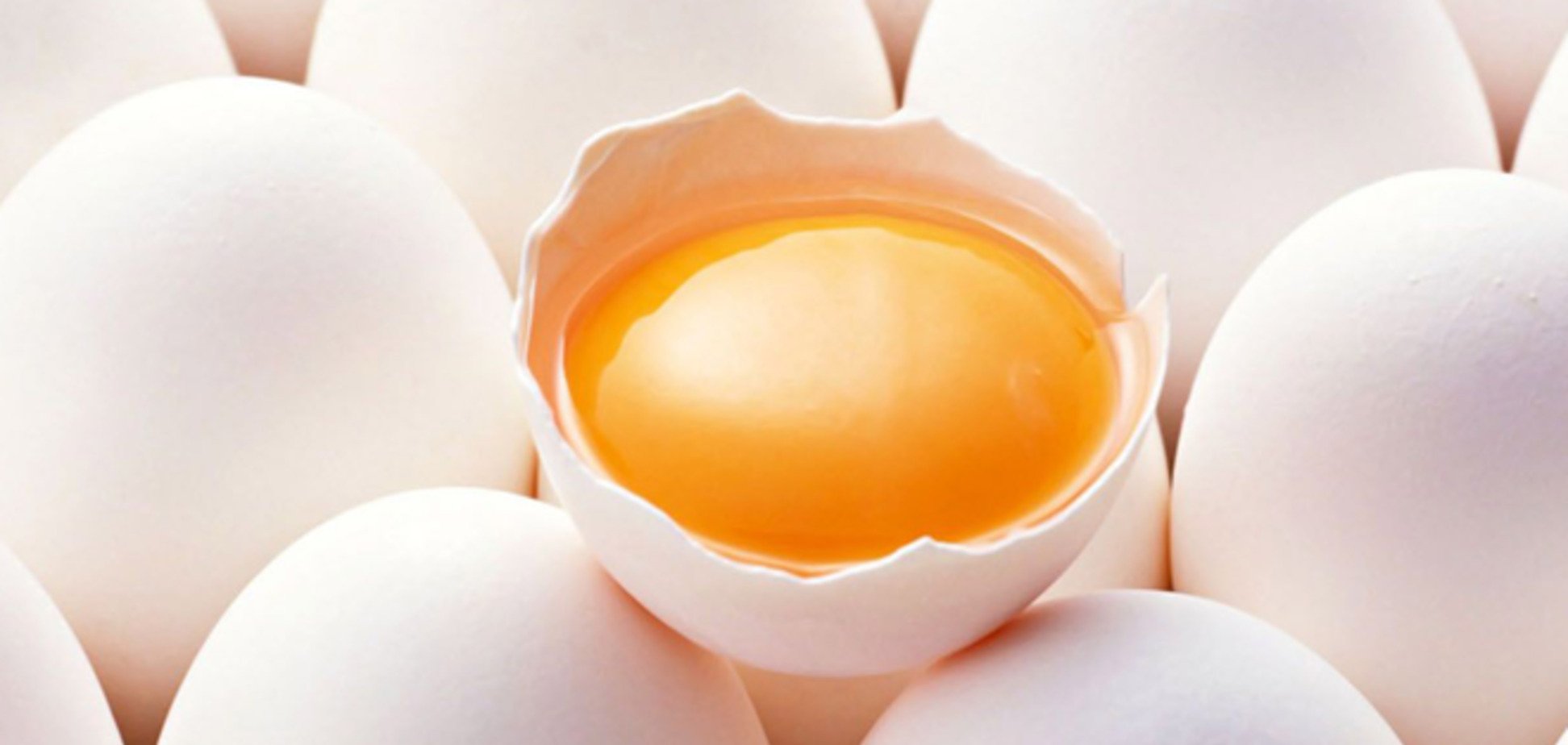 В Батуми политиков забросали яйцами