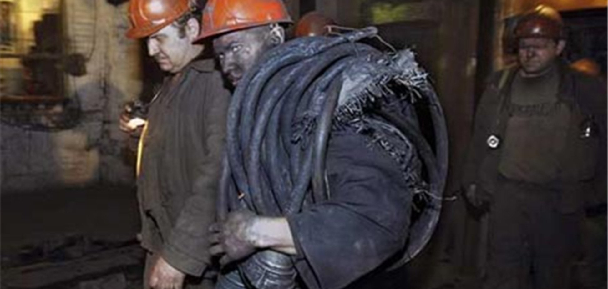 Через обвал на шахті в Макіївці загинув шахтар