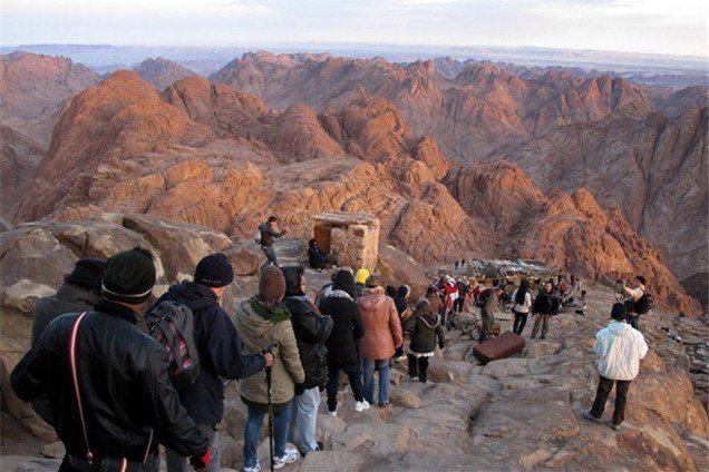 В Египте запретили туристические поездки по Синаю