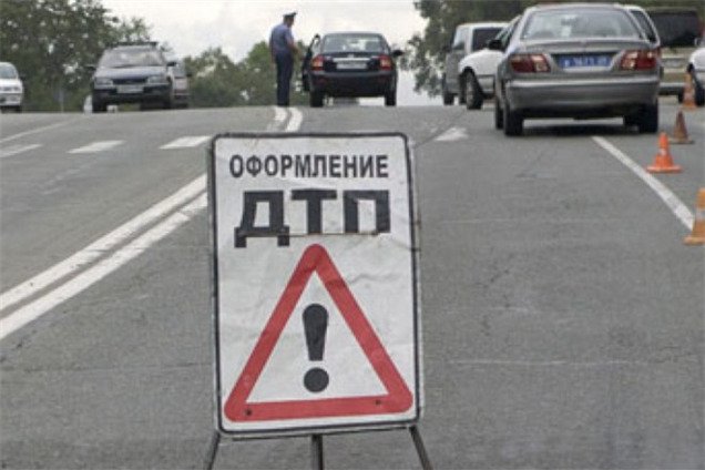 ДТП на Львовщине: погиб 1 человек, 8 травмированы