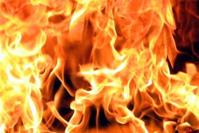 Вночі в Харкові горіла п'ятиповерхівка