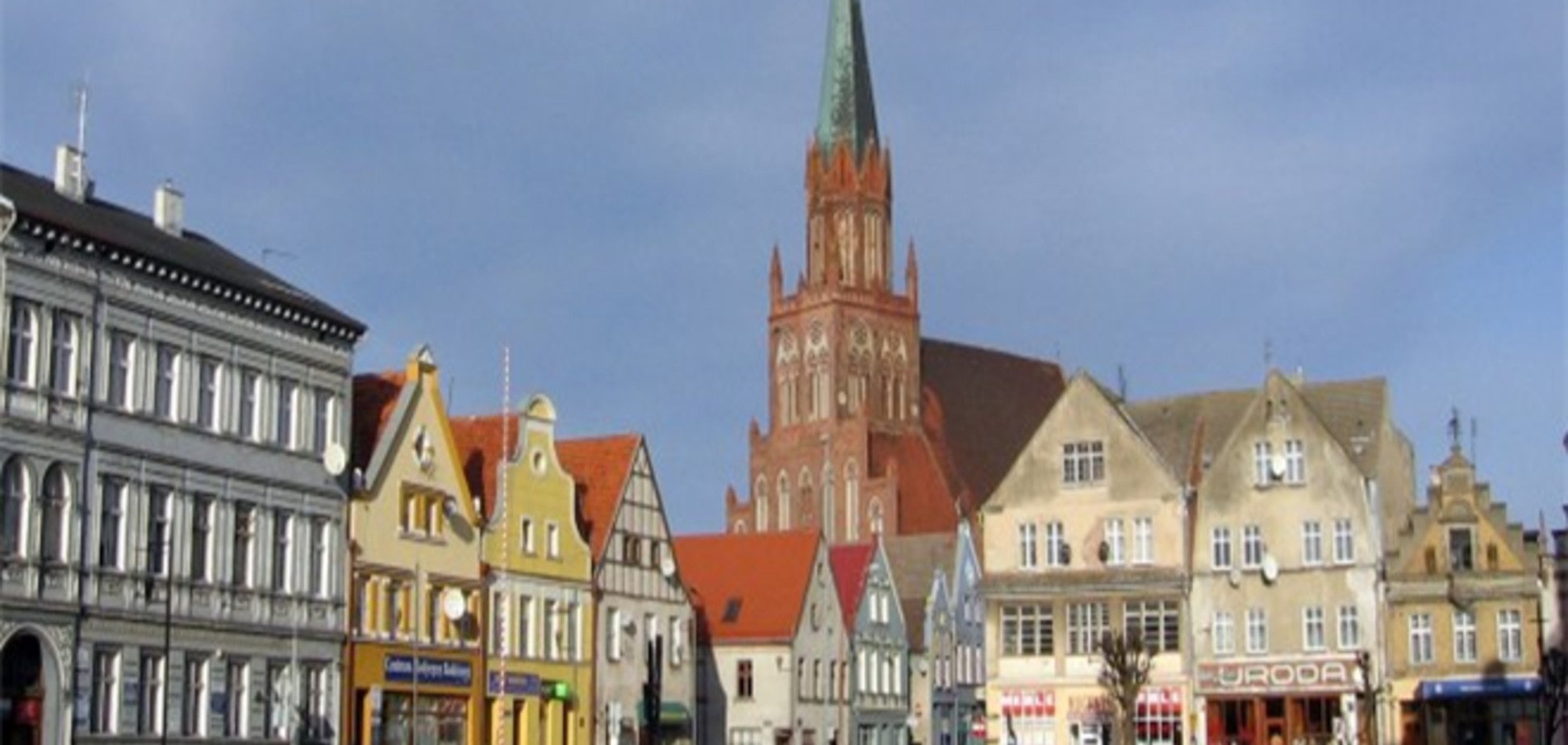 Неизвестный бросил петарду в греко-католическую церковь