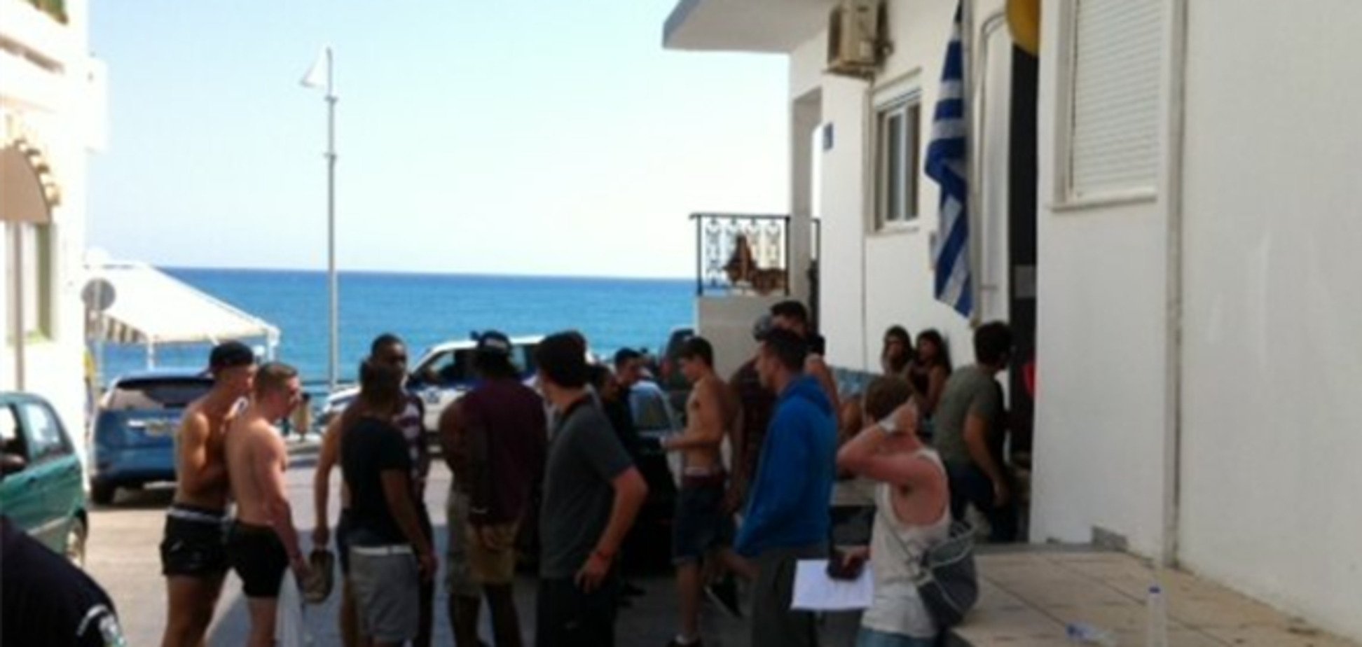 Британського туриста вбили під час масової бійки на Криті