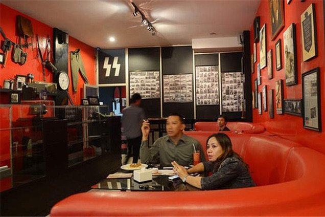 СМИ вынудили закрыть «нацистское» кафе в Индонезии