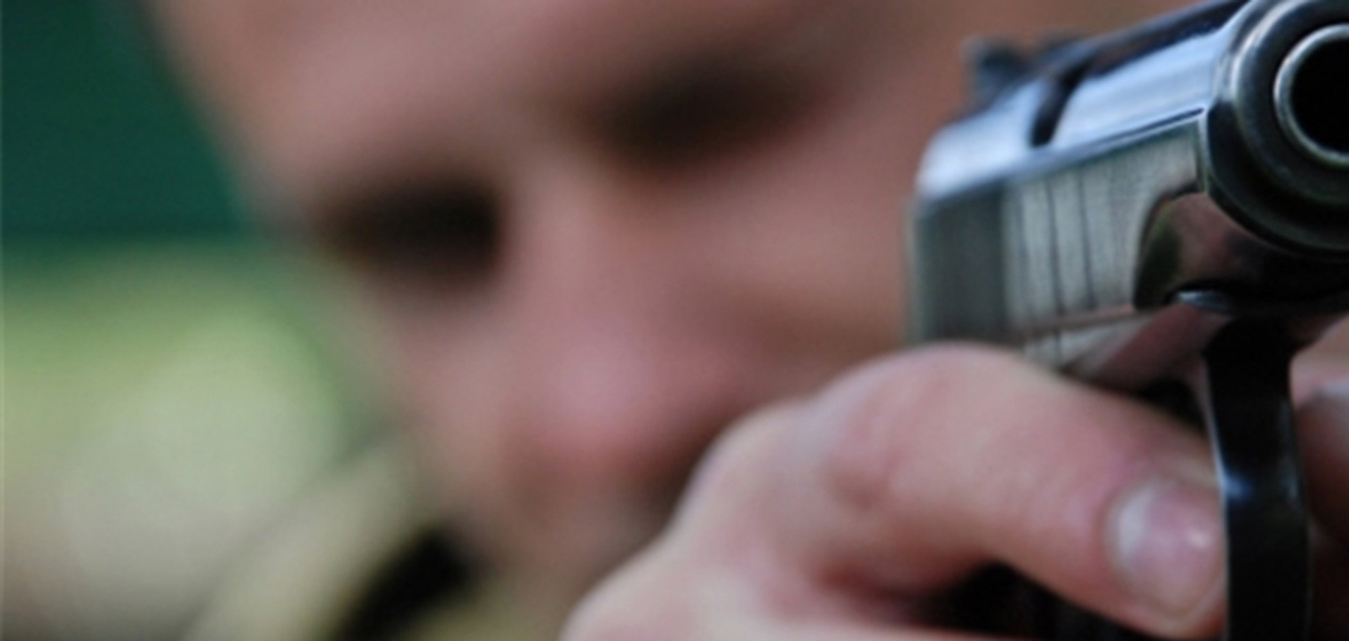 В Крыму мужчина «выпросил» у приятеля выстрел в живот
