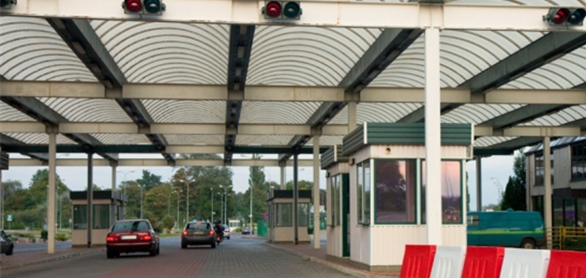 Польские пограничники со стрельбой останавливали контрабандистов из Украины