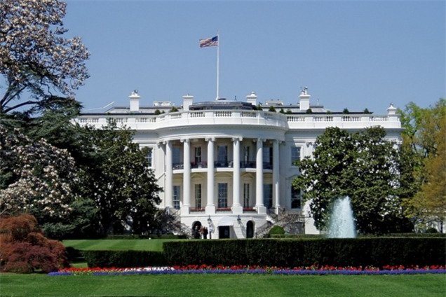 Белый дом выступил против ограничения программы слежки АНБ