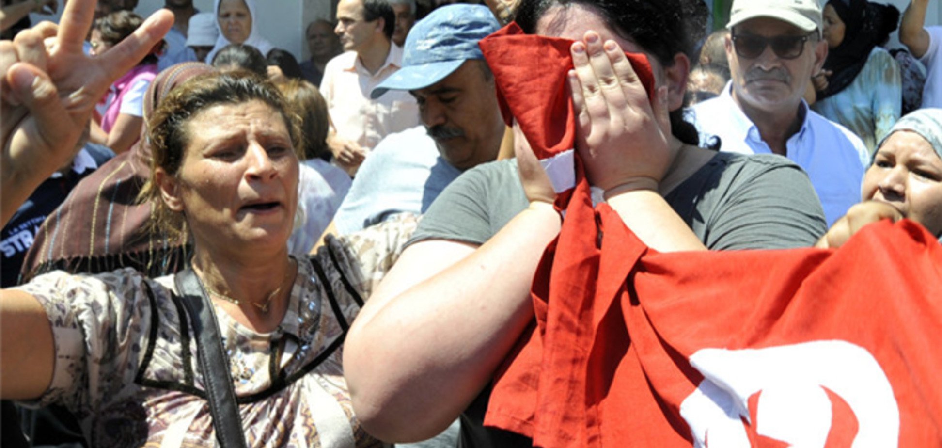 У Тунісі скасовано всі авіарейси через вбивство політика