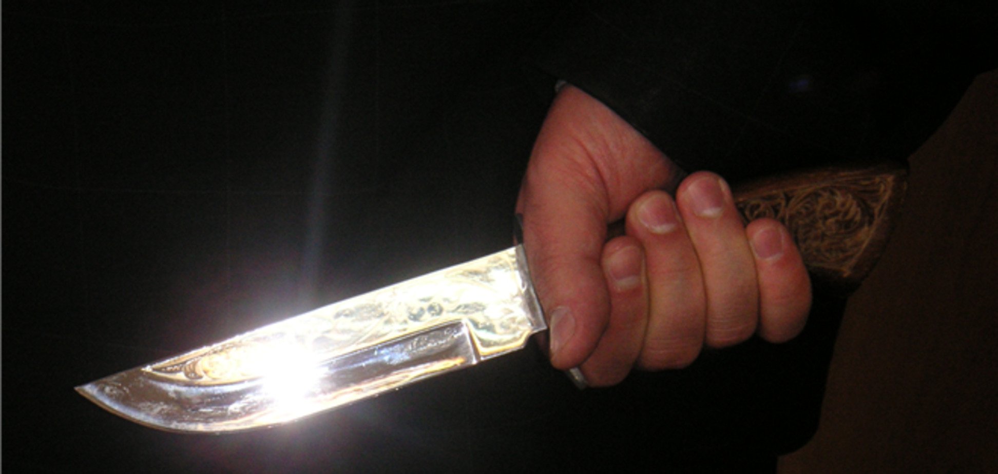 В Киеве ударили ножом милиционера: он в реанимации