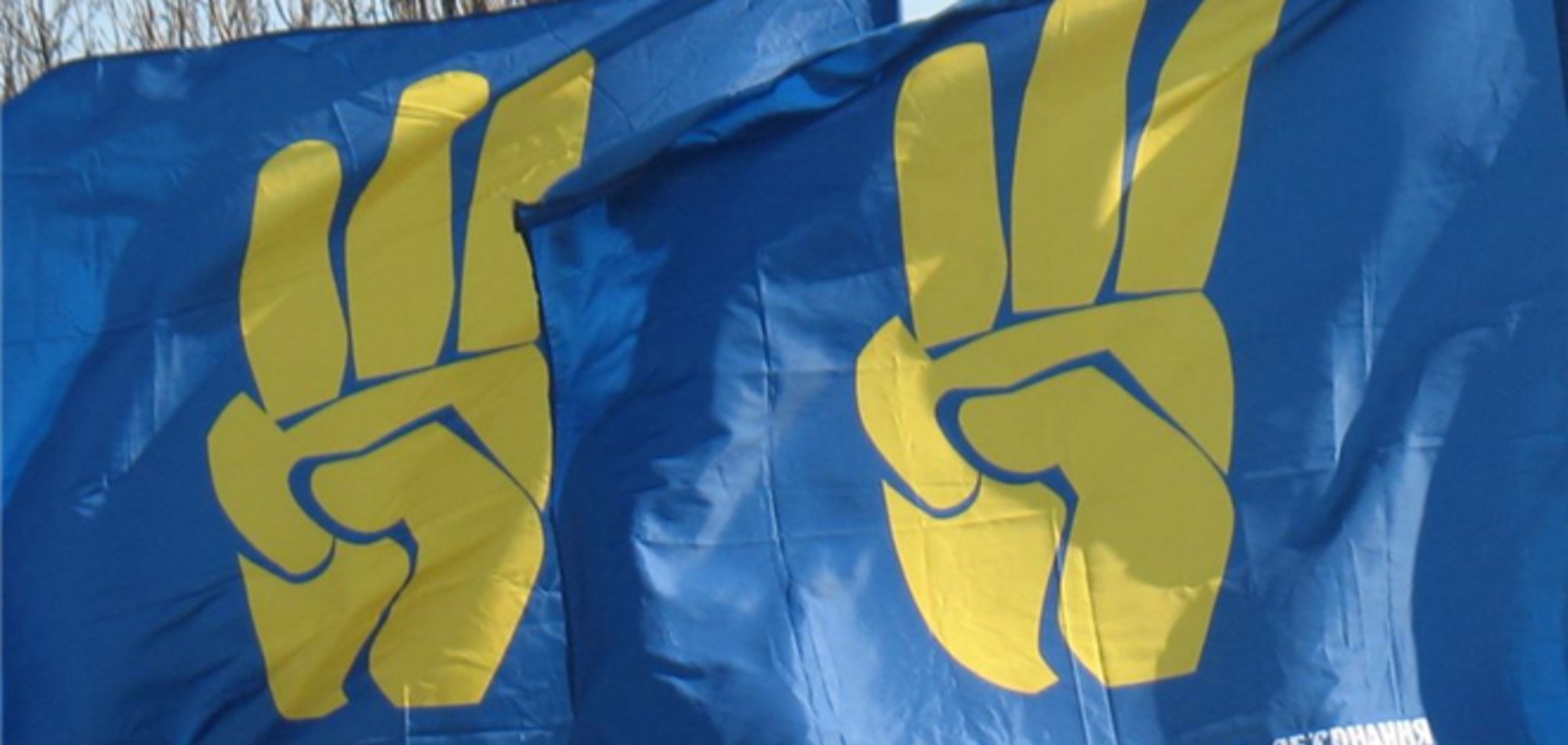 На Харківщині сталася сутичка між свободівцем і регіоналом