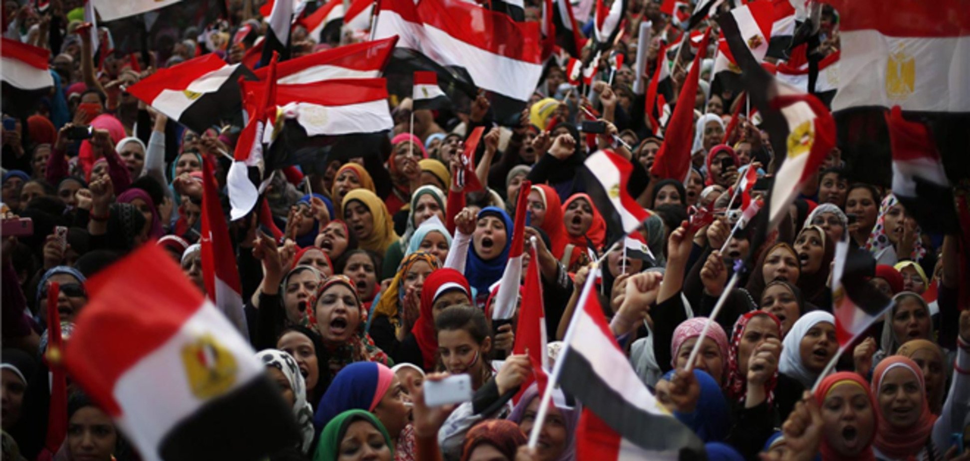 Нова влада Єгипту попереджають протестуючих про арешти