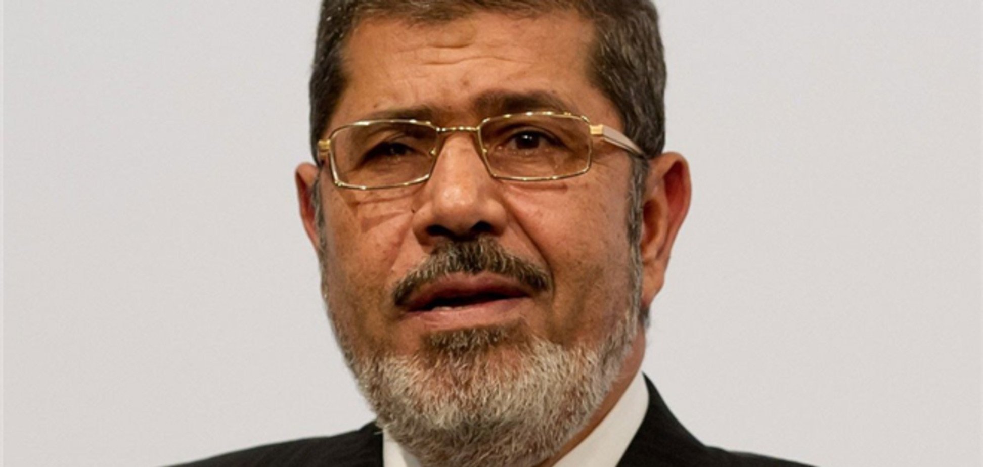 СМИ: военные Египта охраняют Мурси от суицида