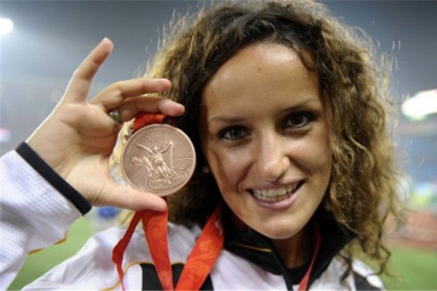 10 самых красивых финалисток чемпионата Европы по футболу