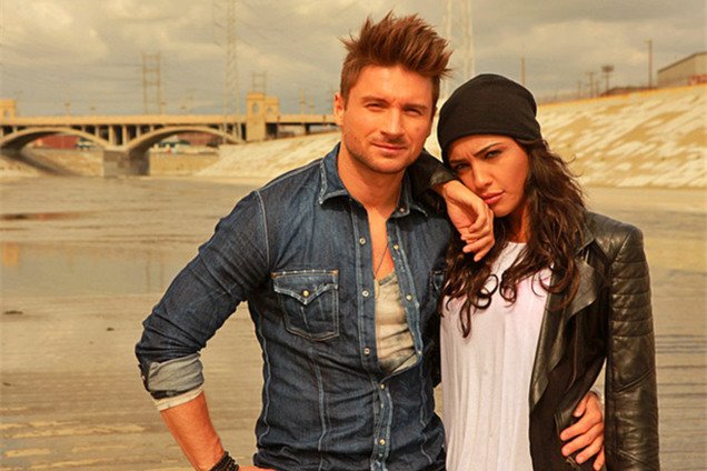 Димопулос пиарится на теме романа с Лазаревым