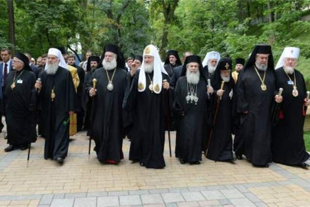Янукович законно нагородив представників православних церков - регіонал 