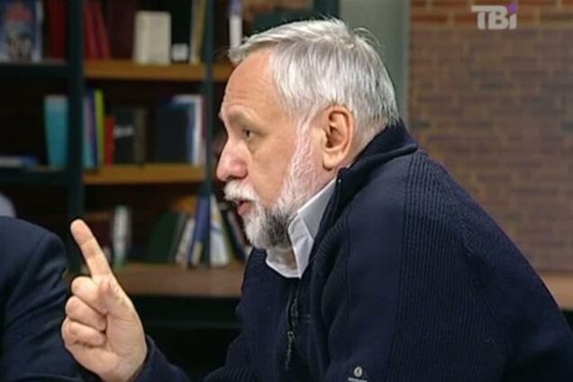 Карточки Балоги и Домбровского аннулированы