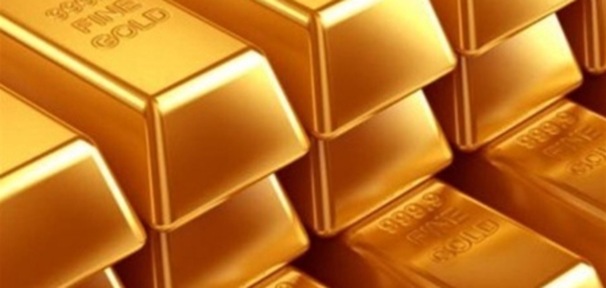 НБУ поднимает золото в цене