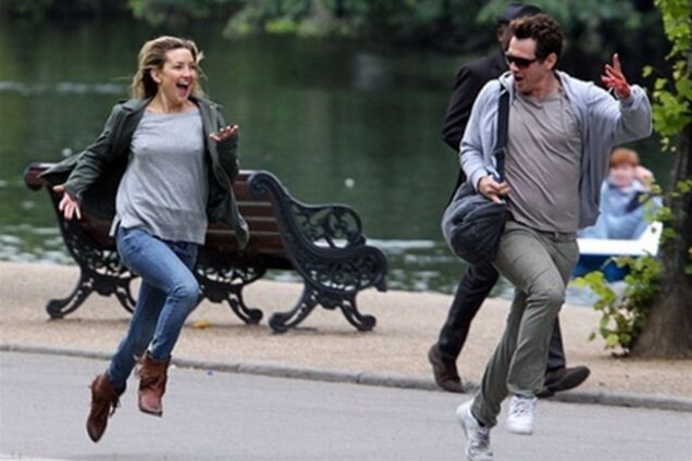 Джеймс Франко в крови и радостная Кейт Хадсон