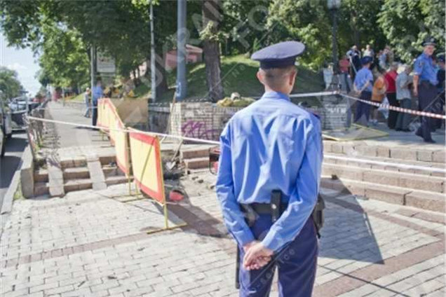 Взрыв кабеля в Киеве: один из рабочих получил ожог 92% тела