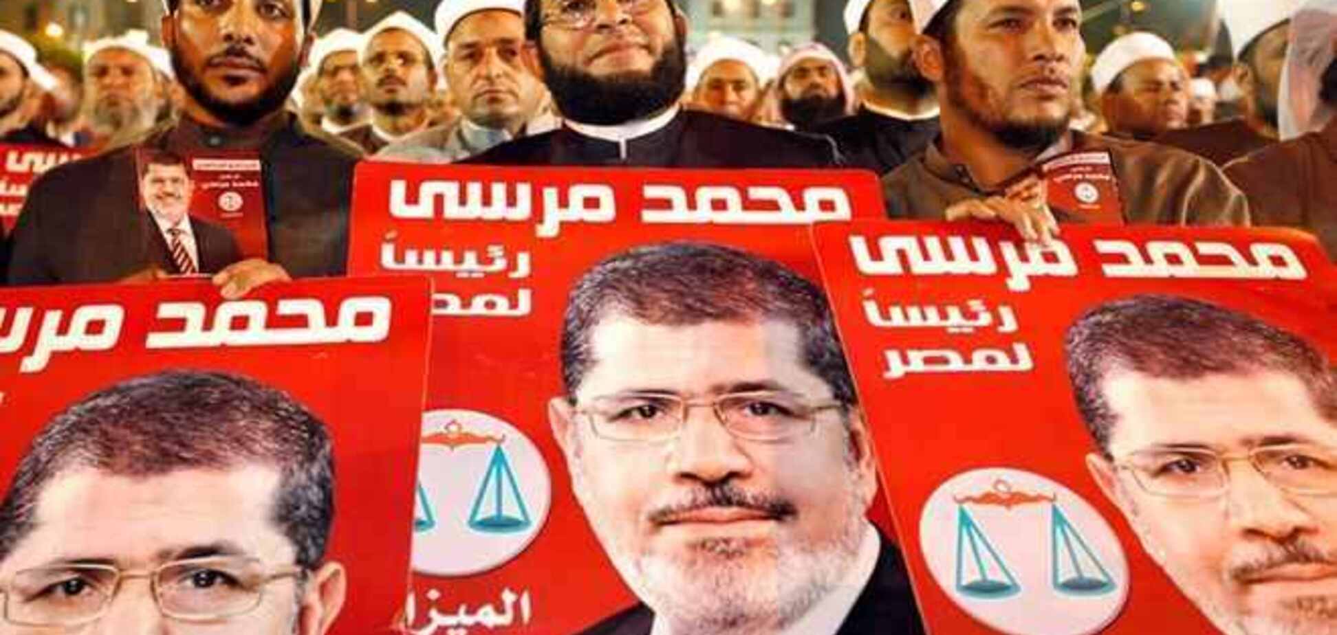 У Єгипті військовим наказали покінчити з протестами прихильників Мурсі