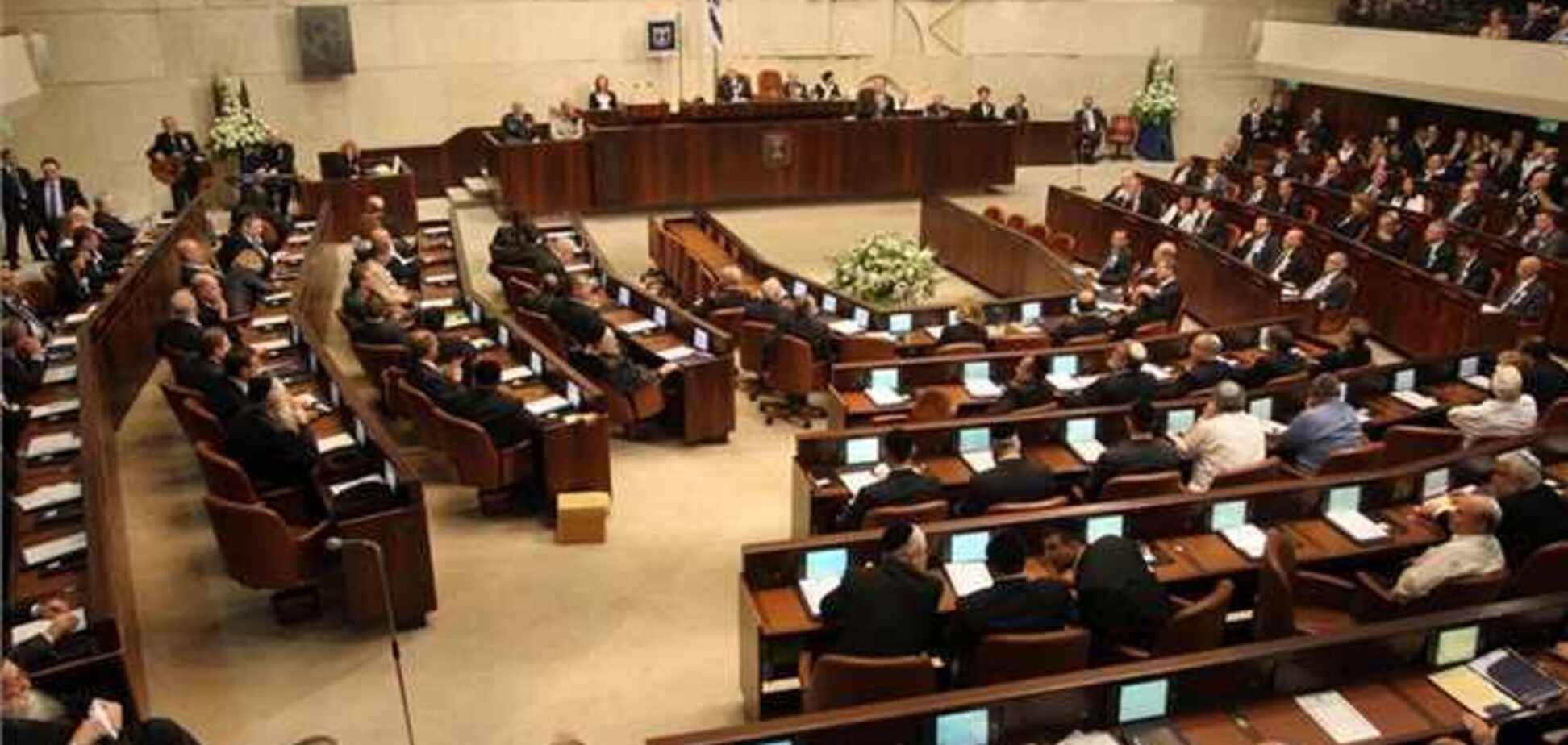 У парламенті Ізраїлю вперше підняли прапор Палестини
