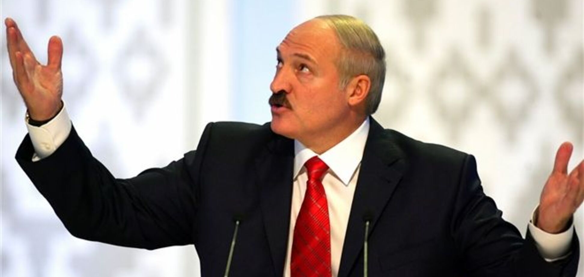 Лукашенко виловив сома вагою 57 кг