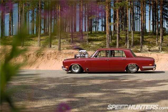 Финны установили в раритетный Rolls-Royce 460-сильный двигатель